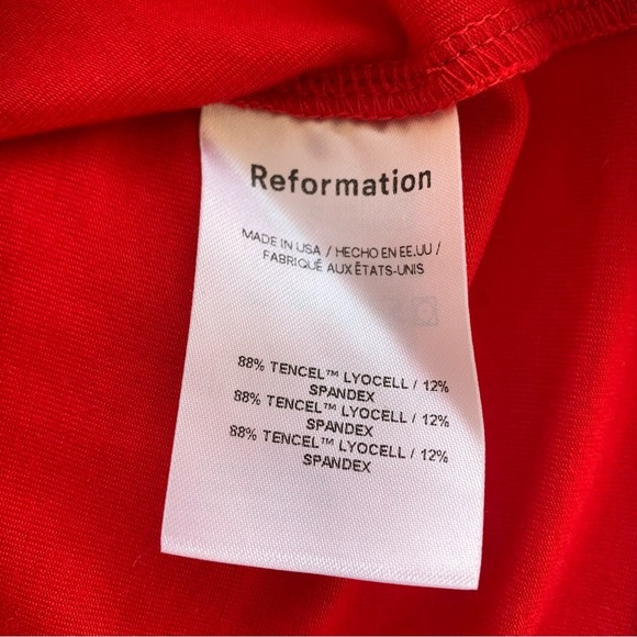 Reformation Emerald Rosette Tencel Knit Off The Shoulder Ruched Top Lipstick Red - Picture 8 of 8